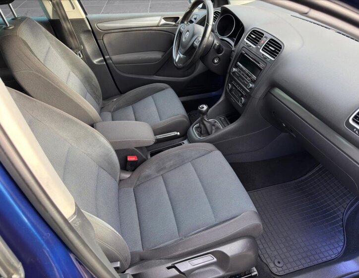 Volkswagen Golf Hatchback 1,4 l 90 kw