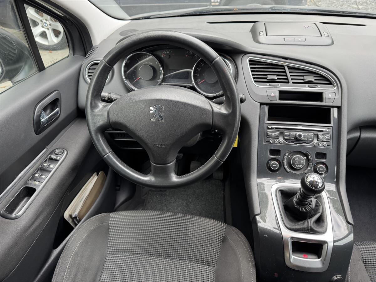 Peugeot 5008 Kombi 2,0 l 110 kw