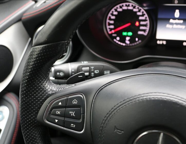 Mercedes-Benz GLC SUV / Terénní 3,0 l 270 kw