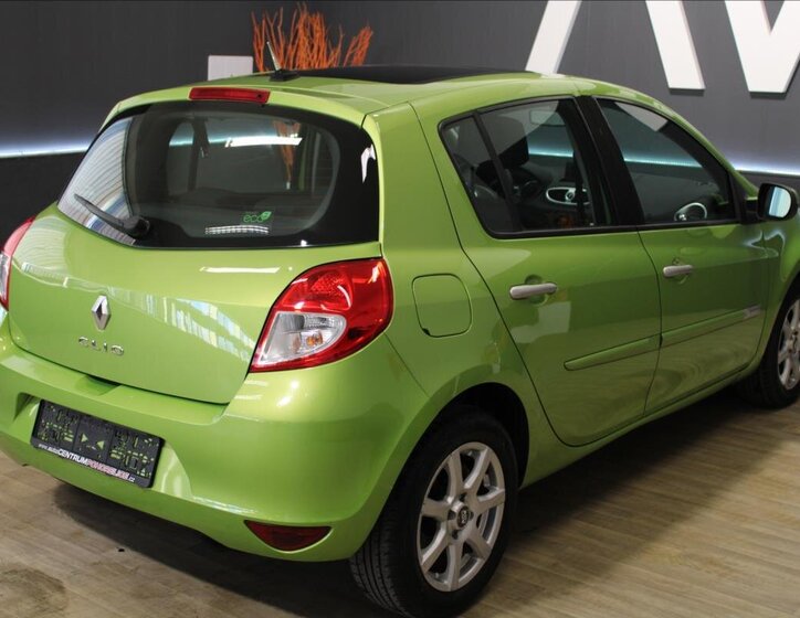 Renault Clio Hatchback 1,1 l 55 kw