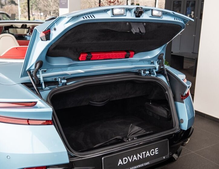 Aston Martin Ostatní Kabriolet 4,0 l 500 kw