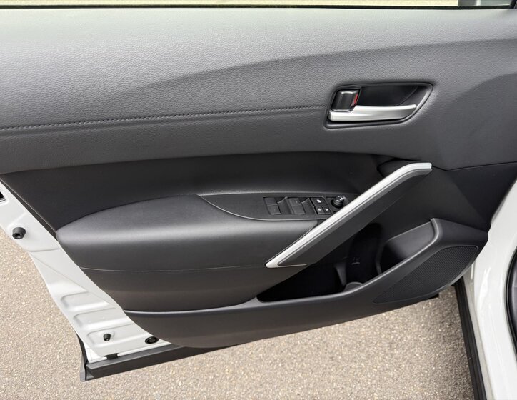 Toyota Corolla Cross SUV / Terénní 2,0 l 112 kw