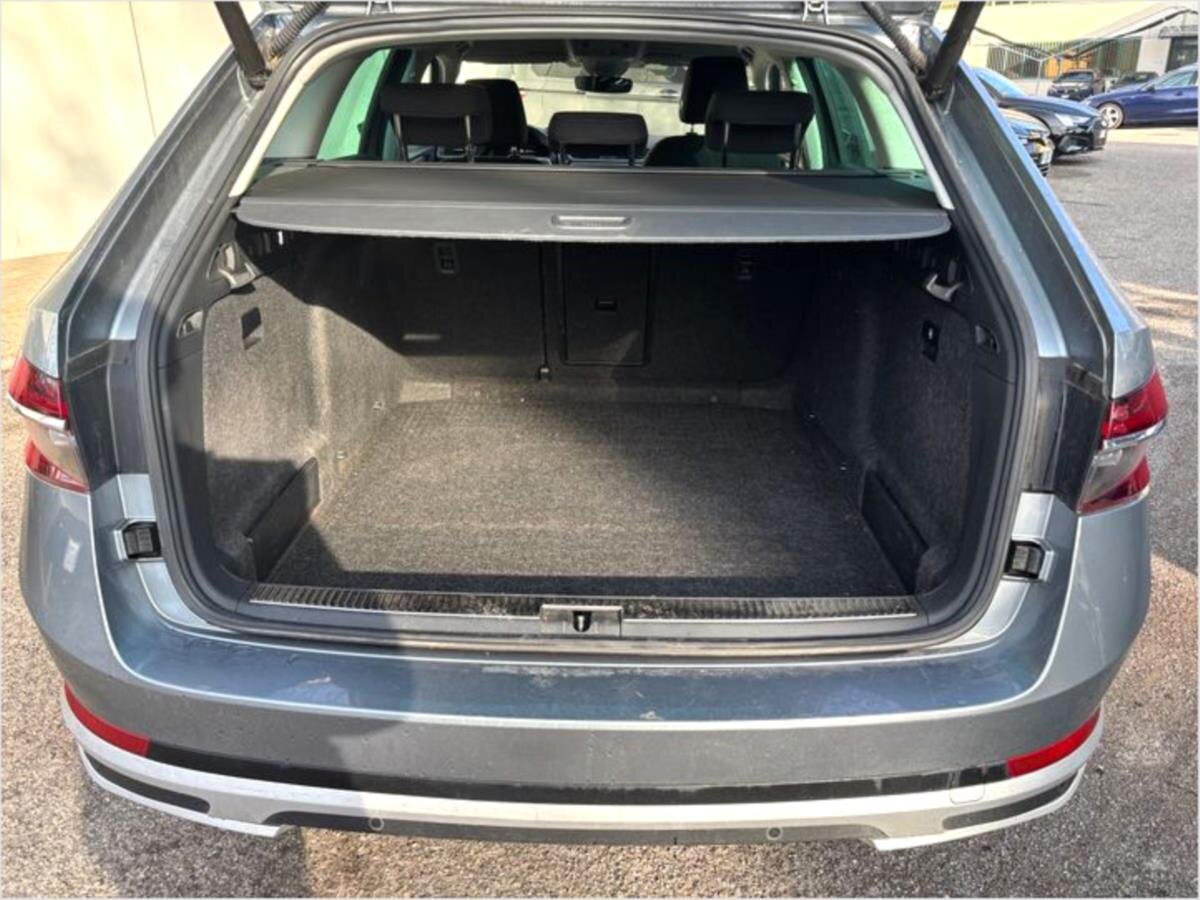 Škoda Superb Kombi 2,0 l 140 kw