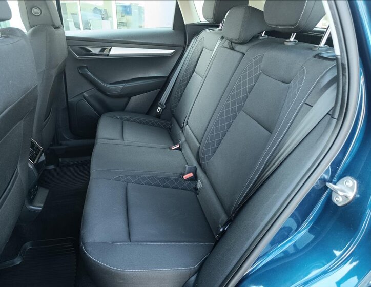 Škoda Karoq SUV / Terénní 2,0 l 85 kw