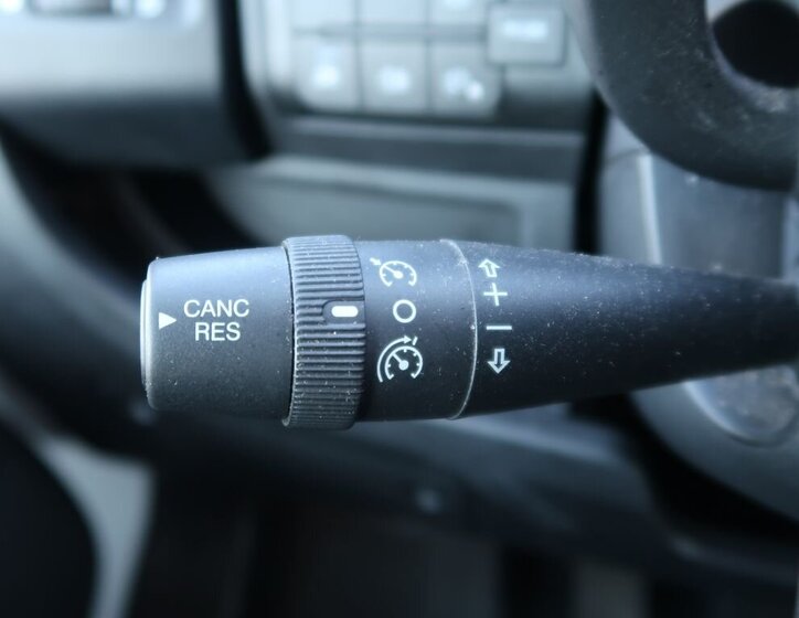 Opel Movano Skříň 2,2 l 103 kw