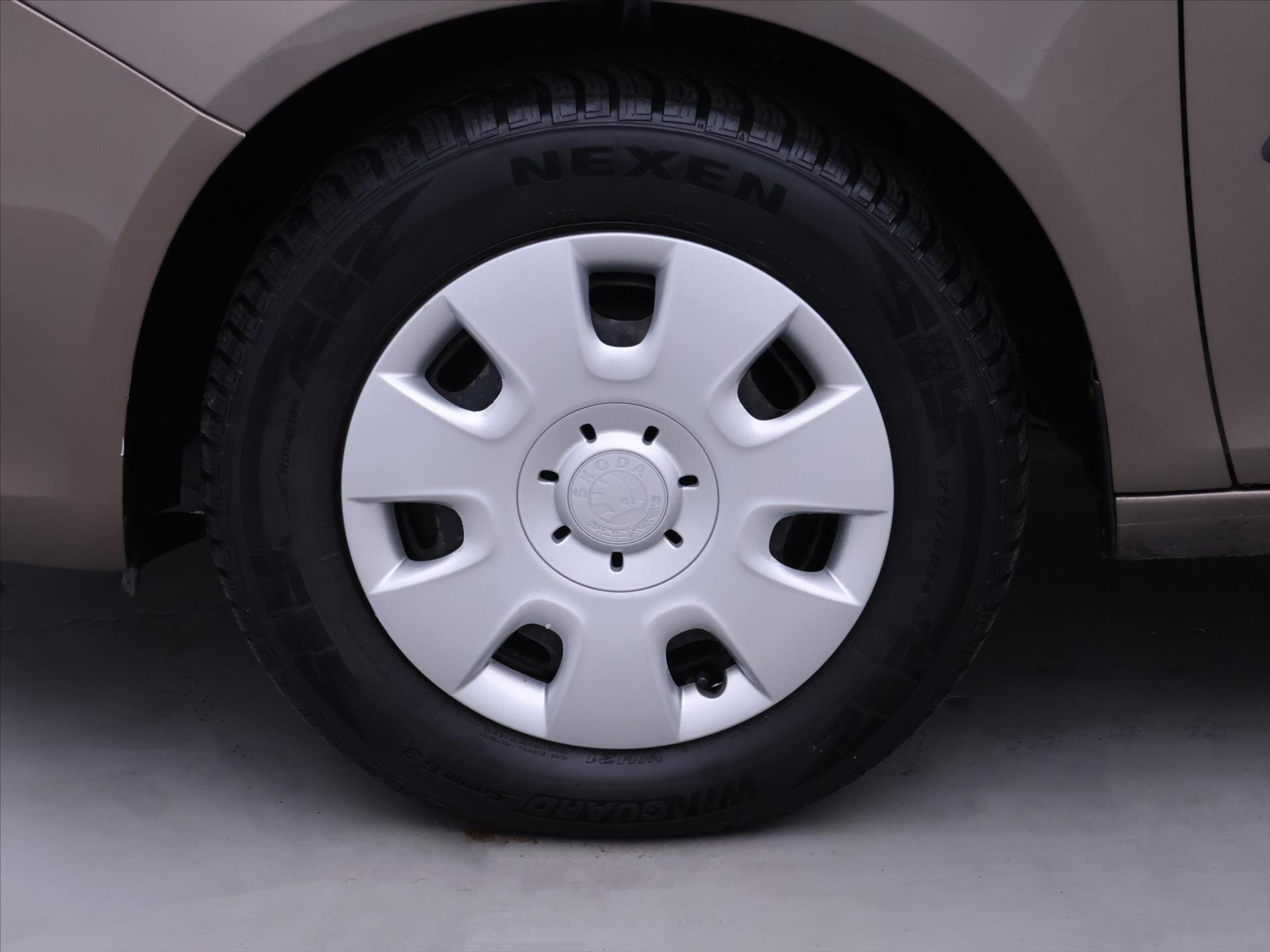 Škoda Roomster MPV 1,2 l 63 kw