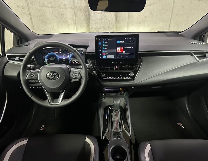 Toyota Corolla Kombi 2,0 l 144 kw