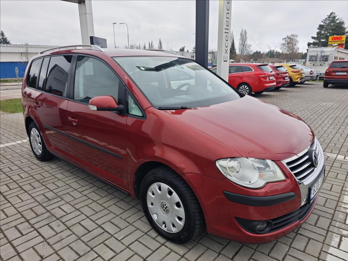 Volkswagen Touran MPV 1,4 l 103 kw