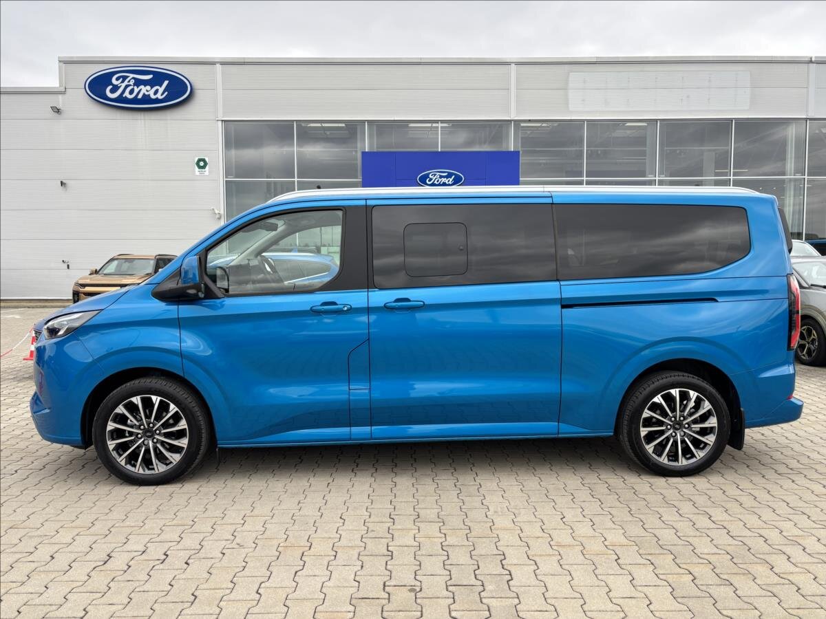 Ford Tourneo Custom MPV 0,0 160 kw