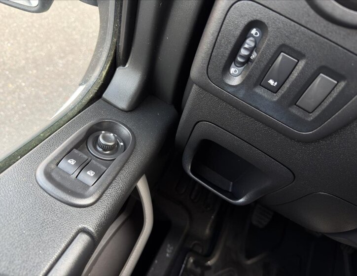 Renault Master Skříň 2,3 l 96 kw