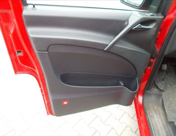 Mercedes-Benz Vito MPV 2,1 l 70 kw