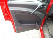 Mercedes-Benz Vito MPV 2,1 l 70 kw