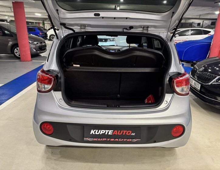 Hyundai i10 Hatchback 1,2 l 64 kw