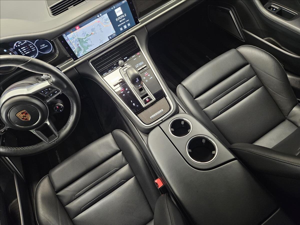 Porsche Panamera Kombi 4,0 l 404 kw