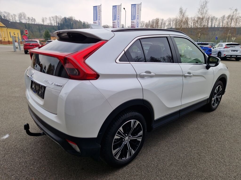 Mitsubishi Ostatní SUV / Terénní 1,5 l 120 kw