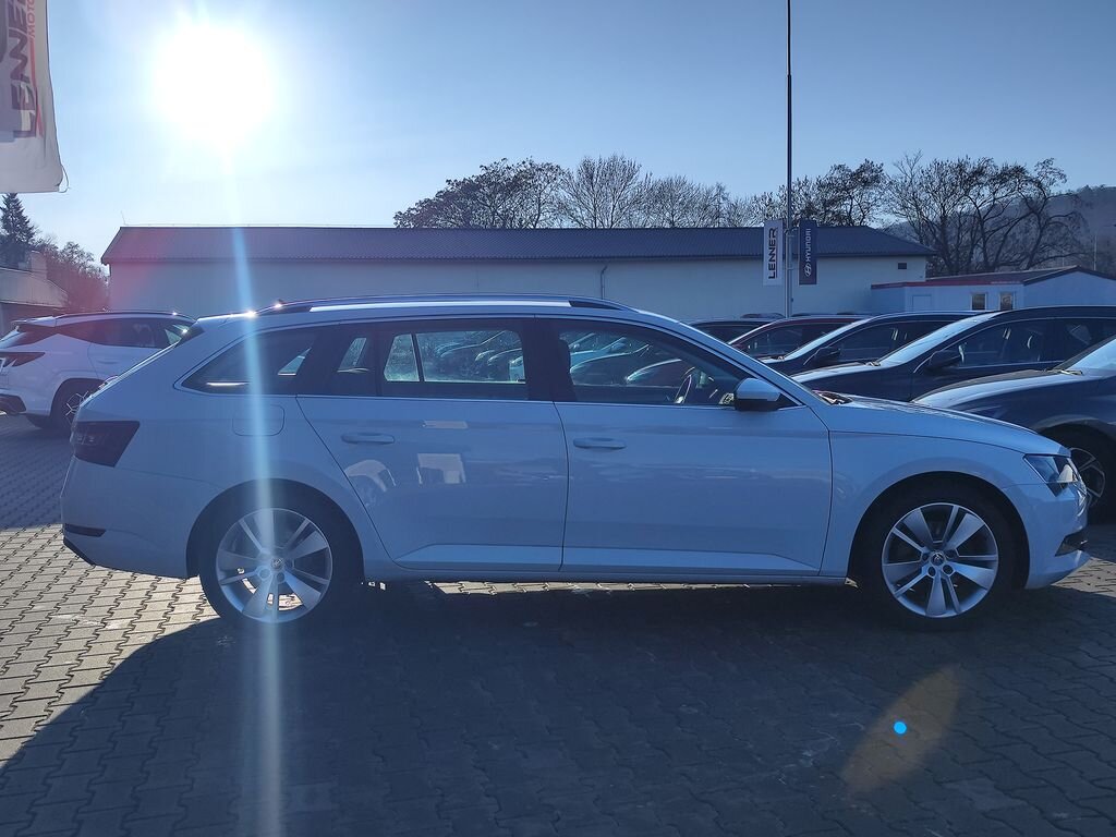 Škoda Superb Kombi 2,0 l 110 kw