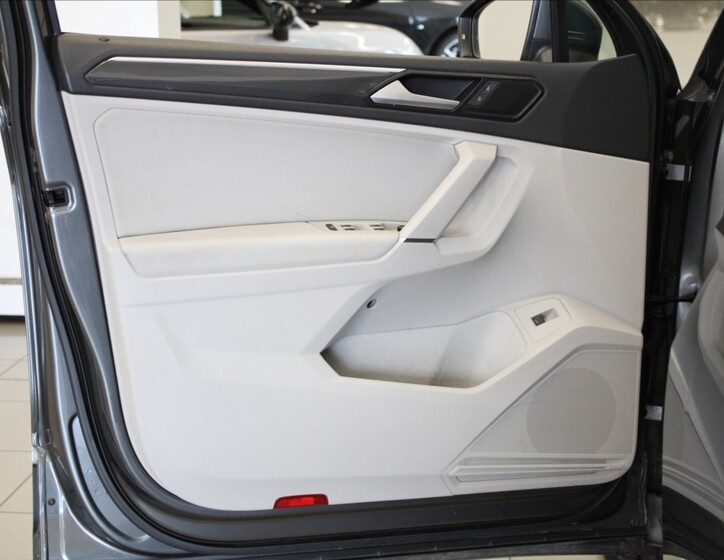 Volkswagen Tiguan 21