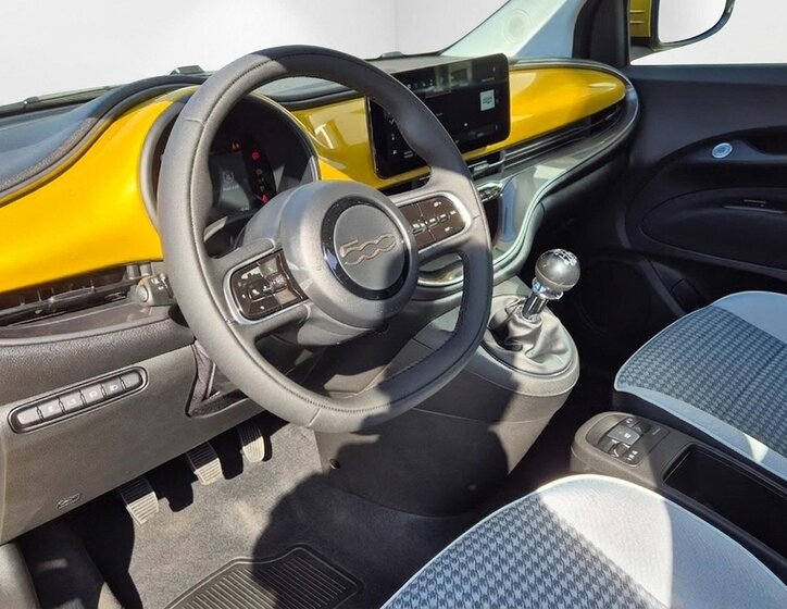 Fiat 500 Hatchback 999,0 48 kw