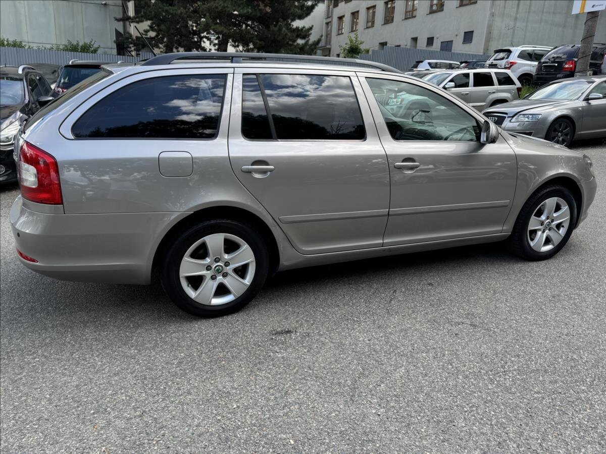 Škoda Octavia Kombi 1,6 l 77 kw