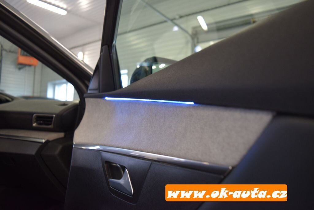 Peugeot 5008 MPV 1,5 l 96 kw