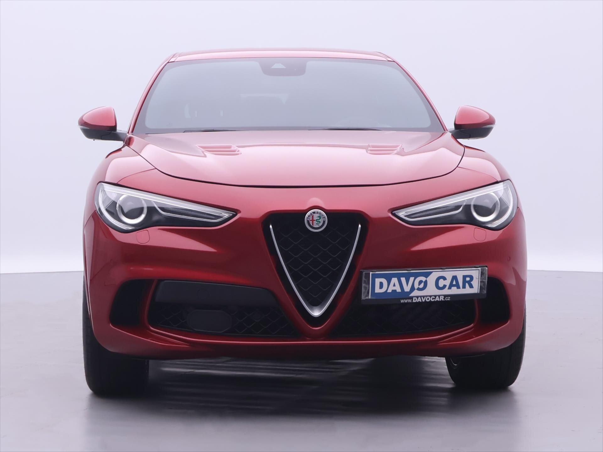 Alfa Romeo Stelvio SUV / Terénní 2,9 l 375 kw
