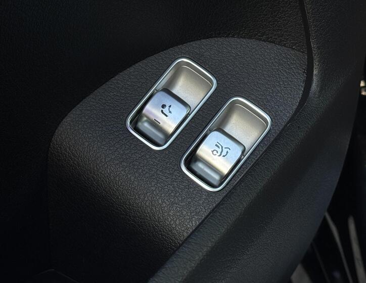 Mercedes-Benz GLE 28