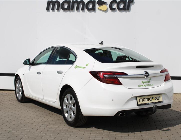 Opel Insignia 5