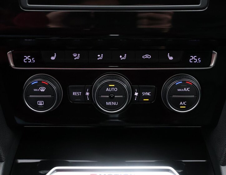 Volkswagen Passat 23