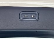 Volvo XC90 SUV 2,0 l 335 kw