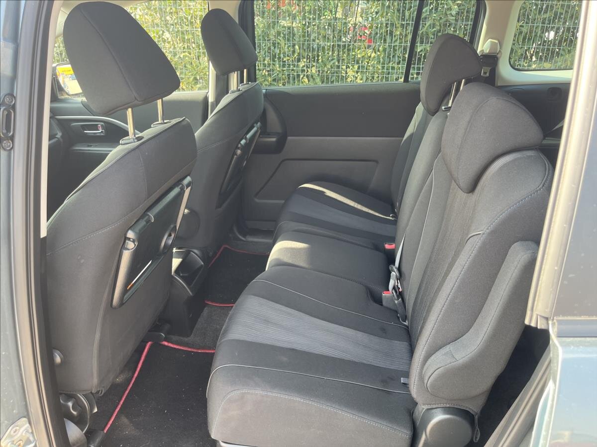 Mazda 5 Kombi 1,6 l 85 kw