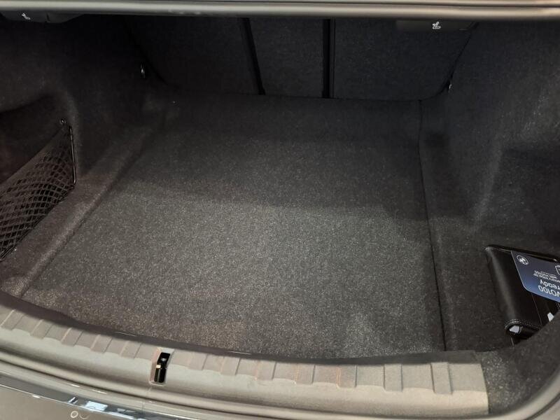 BMW Řada 3 Sedan 2,0 l 140 kw