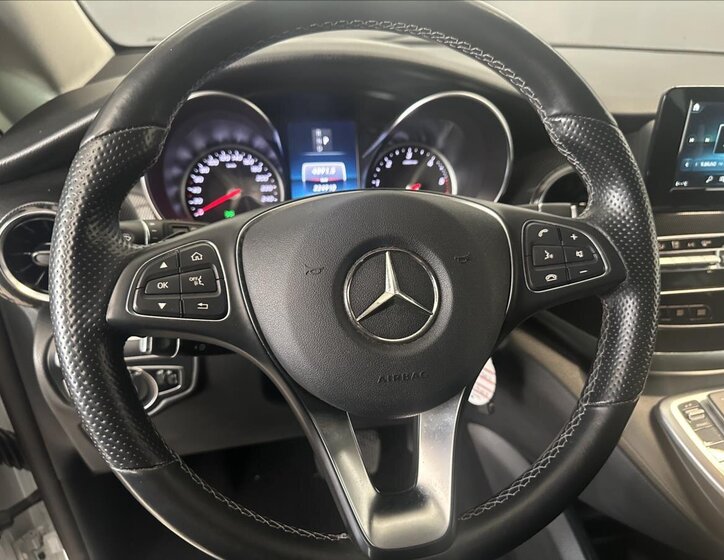 Mercedes-Benz Třídy V MPV 2,0 l 140 kw