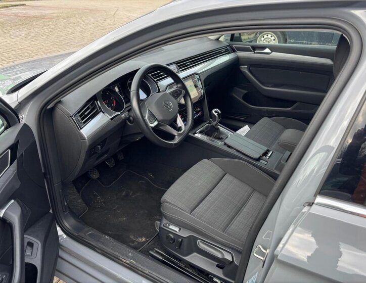 Volkswagen Passat Kombi 2,0 l 110 kw