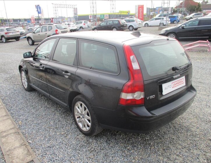 Volvo V50 Kombi 2,0 l 100 kw