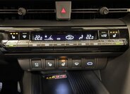 Toyota C-HR Hatchback 2,0 l 111 kw