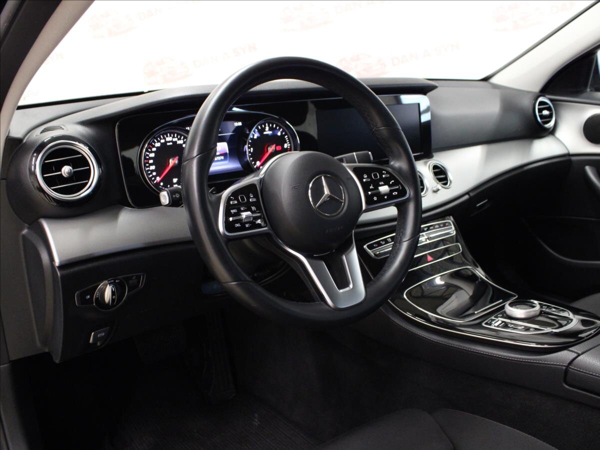 Mercedes-Benz Třídy E