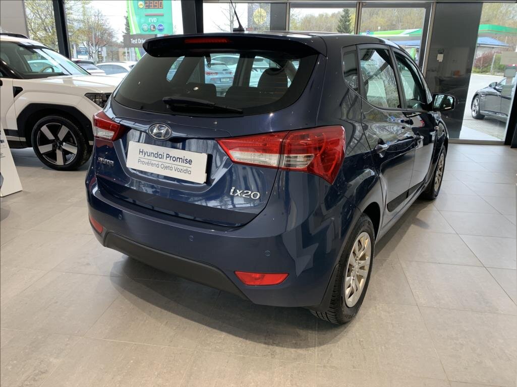 Hyundai ix20 MPV 1,4 l 66 kw
