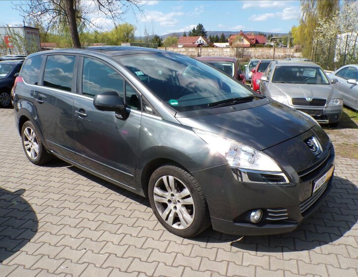 Peugeot 5008 Kombi 1,6 l 115 kw