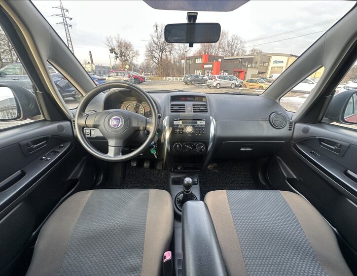 Fiat Sedici Hatchback 1,6 l 79 kw