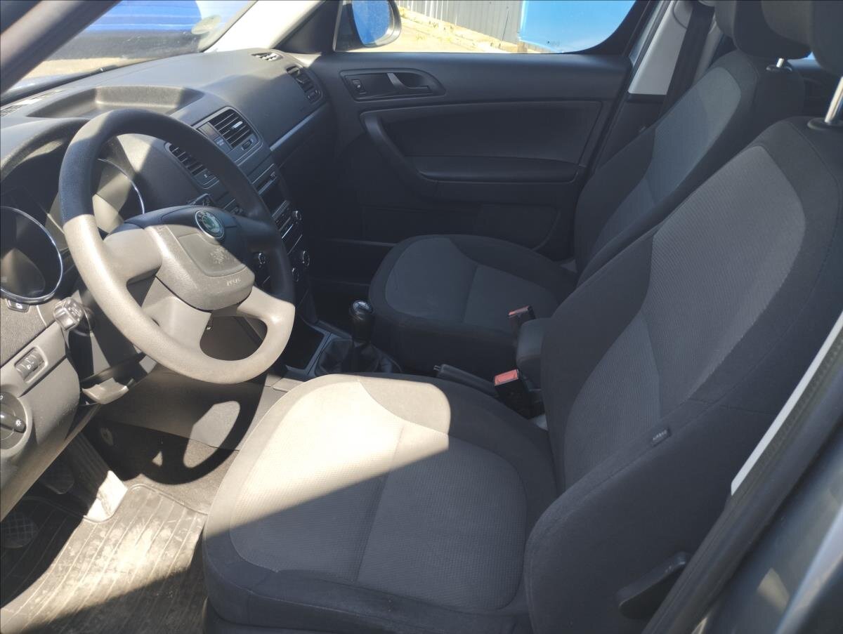 Škoda Yeti SUV / Terénní 1,2 l 77 kw