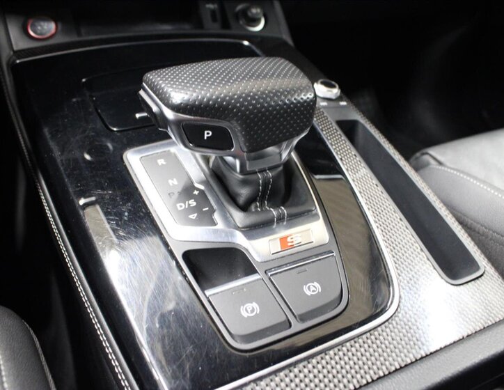 Audi SQ5 SUV / Terénní 3,0 l 251 kw