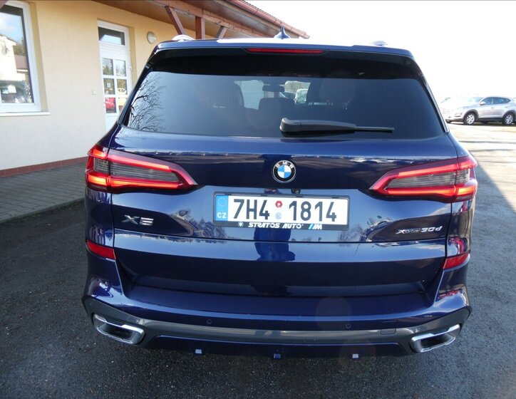BMW X5 SUV / Terénní 3,0 l 195 kw