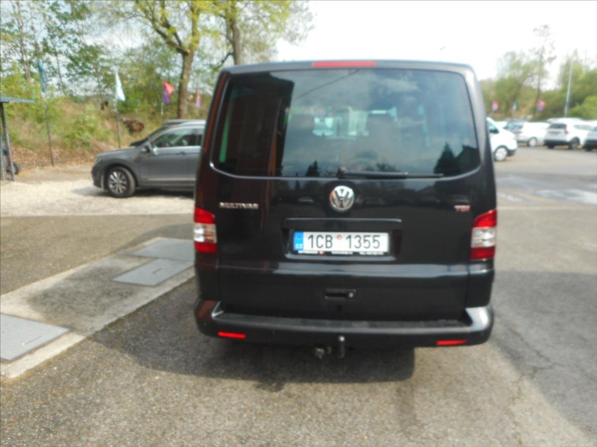 Volkswagen Multivan Kombi 2,5 l 128 kw