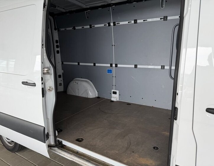 Mercedes-Benz Sprinter 15