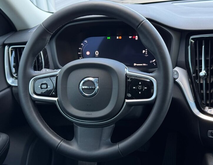 Volvo V60 Kombi 2,0 l 145 kw