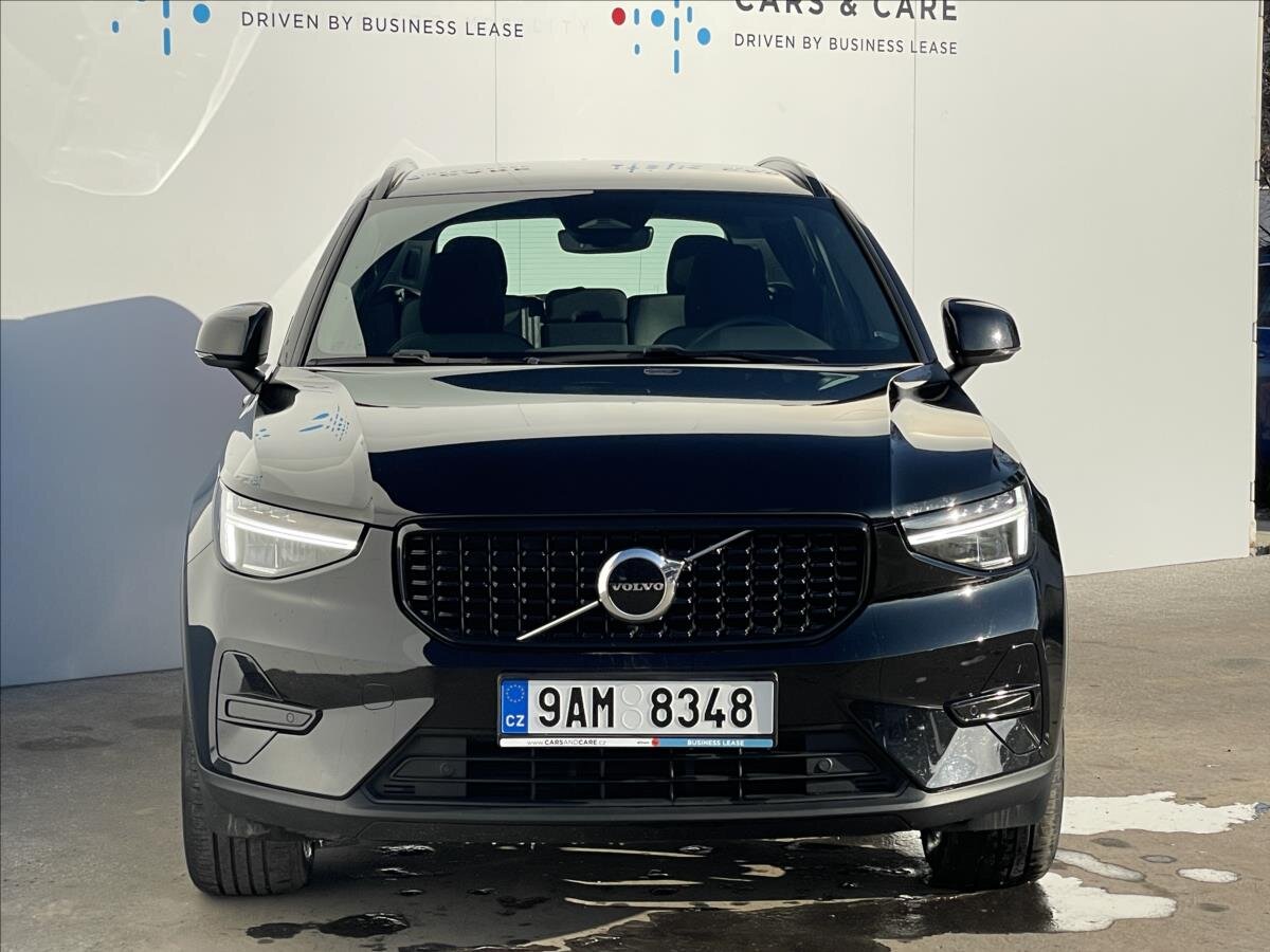 Volvo XC40 SUV 2,0 l 145 kw