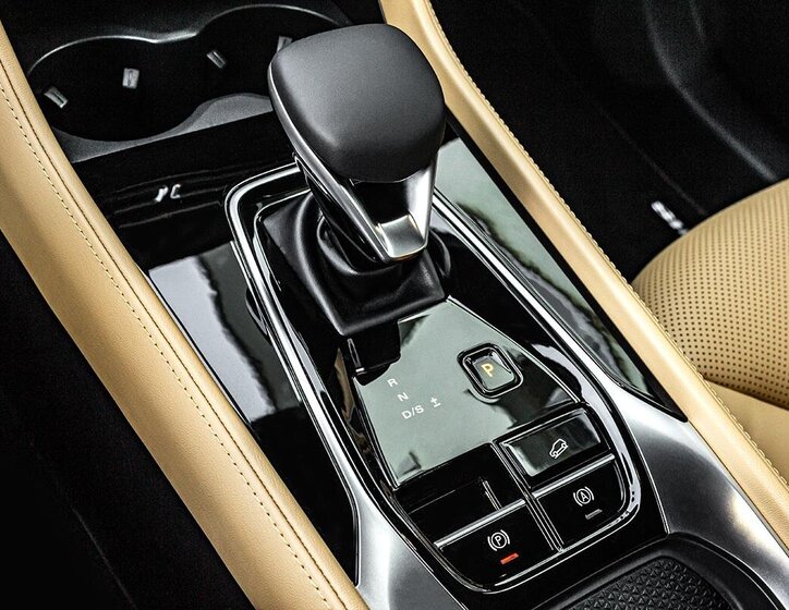 MG HS SUV 1,5 l 125 kw