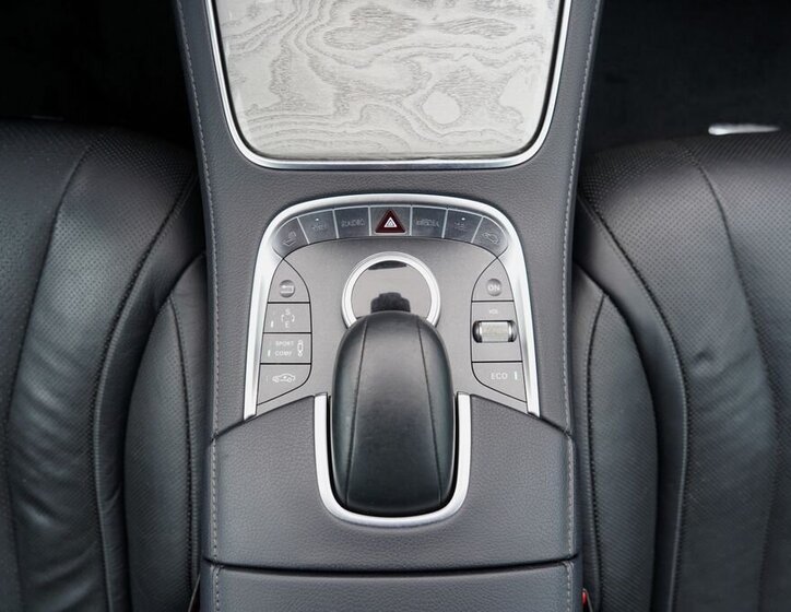 Mercedes-Benz Třídy S 38