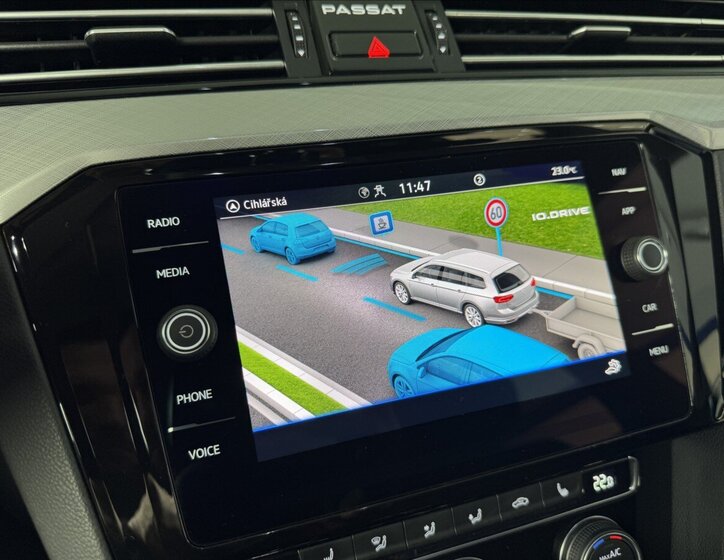 Volkswagen Passat Kombi 2,0 l 140 kw