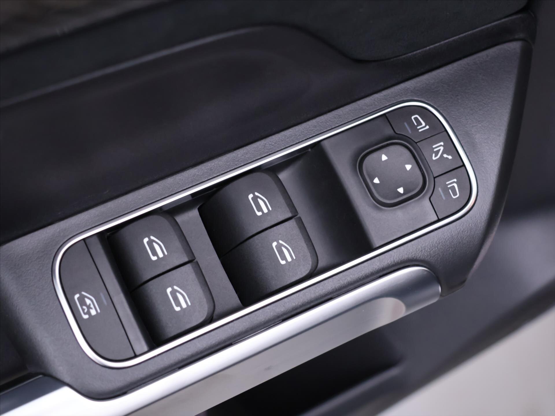 Mercedes-Benz GLB SUV 2,0 l 110 kw